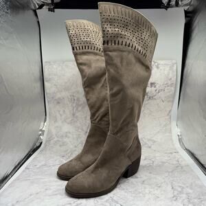 Francesca's, Tan Over the Knee Boots with Faux Suede and Chunky Heel. Size 10.